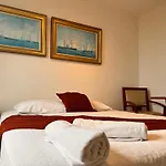 Ape A 90M Da Praia - 5 Quartos, Wifi, Ar Condicionado - Uh 601