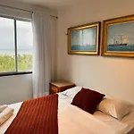 Ape A 90m Da Praia - 5 Quartos, Wifi, Ar Condicionado - Uh 601 Apartamento